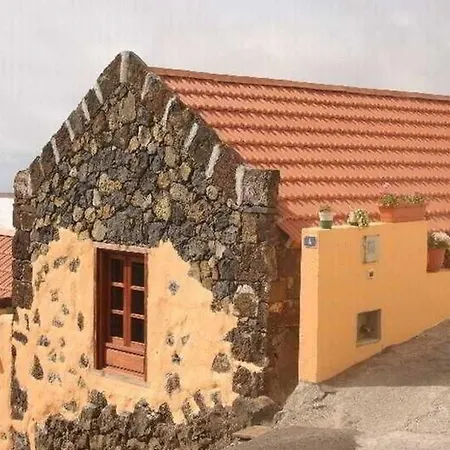 Casas El Hierro Rural 3*